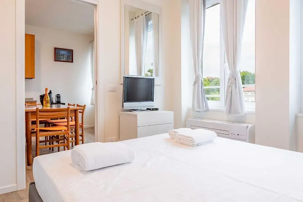 Lägenhet Guest Planet - Living Fortezza 27! Milano Italien